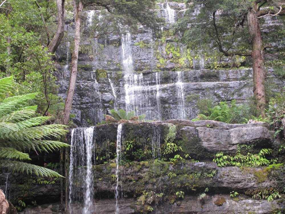 More Russell Falls.