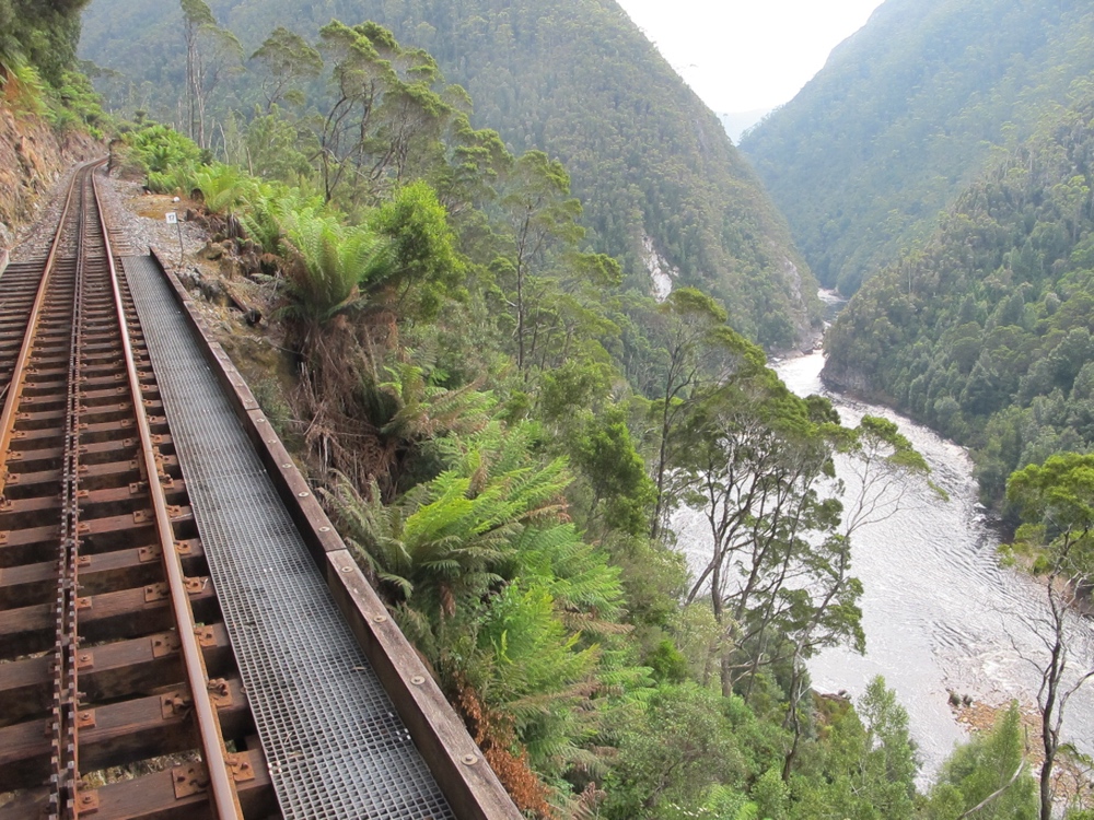 The most dramatic part of the trip gave nice views of the river down below.