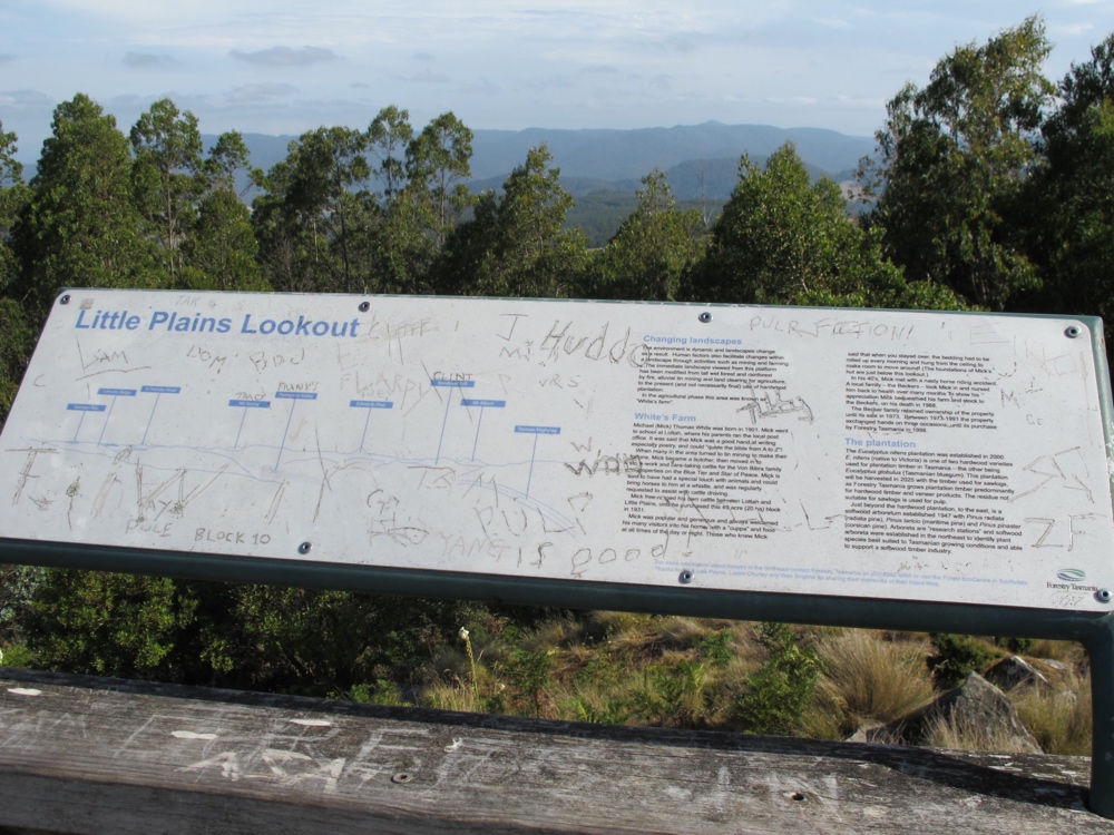 The sign seemed to think there were a lot of things to see, but I wasn’t too impressed.